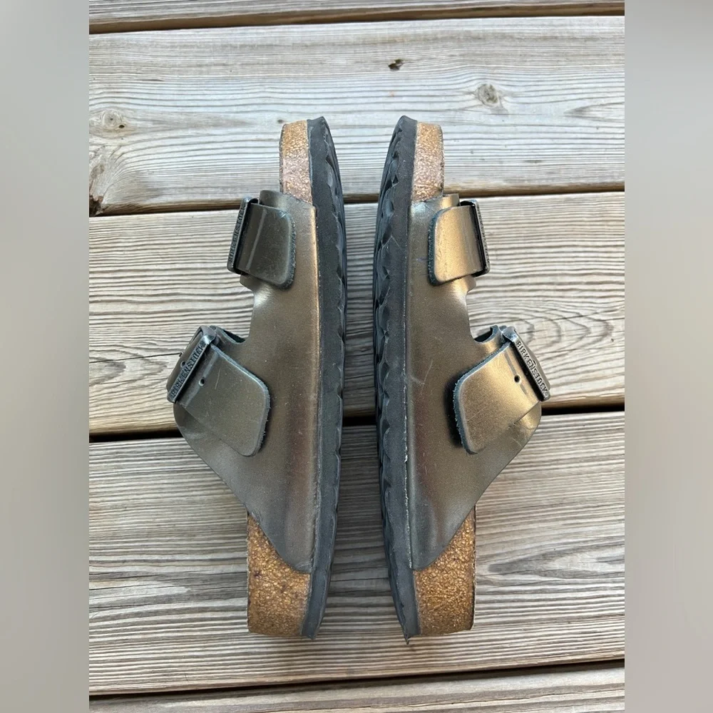 Birkenstock Arizona Soft Footbed Leather - Metallic Anthracite Sz 40 (M7 W9)